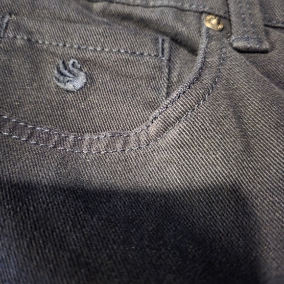 Gloria Vanderbilt Amanda Original Slimming Jeans Black Tapered Leg Size 12 NWT - Picture 11 of 13